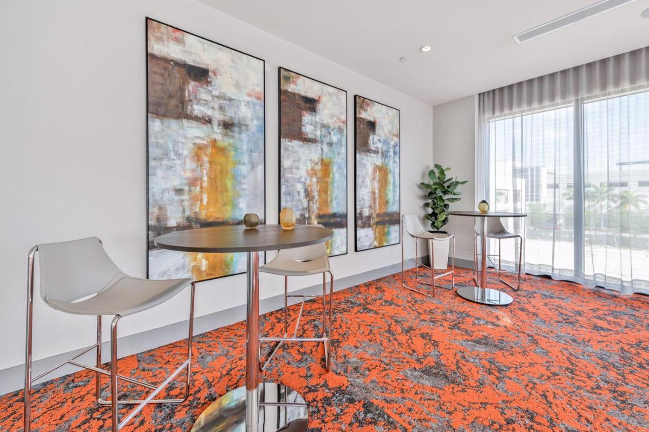 Appartamento Luxury 2bd In Downtown Doral Miami